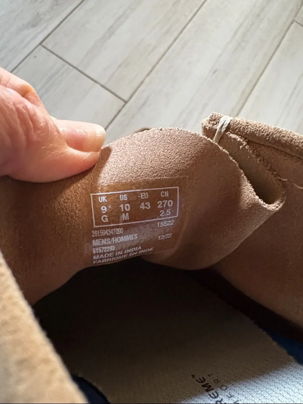Clarks Men’s Tan Suede Chukka Wallabee Boots Size :10. EUR :43. 27 Cm
